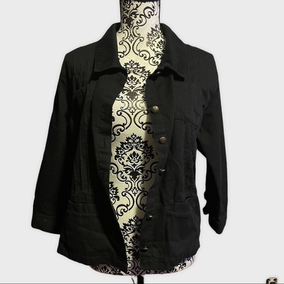 BRUNSWICK Square black lightweight button up jacket
size petite large - Picture 3 of 9